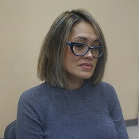 женщина до стрижки