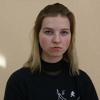 женщина до стрижки